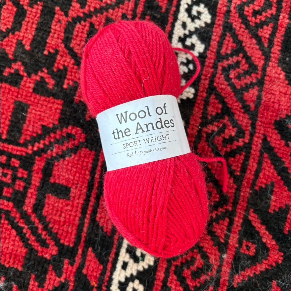 freebie ~ knit picks wool of the andes sport • classic red yarn 50g, 137yd nwt